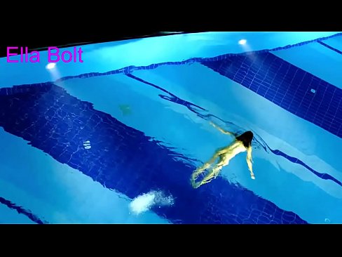 ❤️ หยุดดูไม่ได้เลย หนุ่มผมบลอนด์โดนจับได้ว่ายเปลือยกายอยู่ใน ELLA BOLT resort pool วิดีโอเซ็กส์ ที่เรา th.obuvlisett.ru ❤